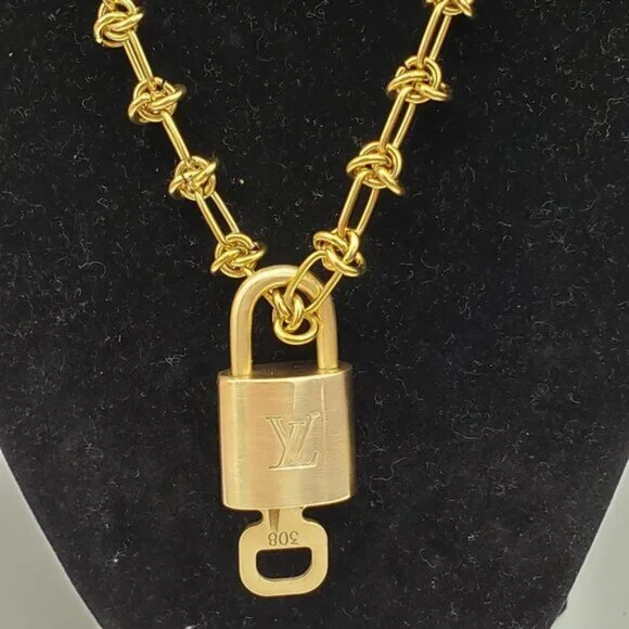 Louis Vuitton Gold Padlock w/Unbranded Stainless Steel 18k Plated Chain&Bracelet - Picture 11 of 13